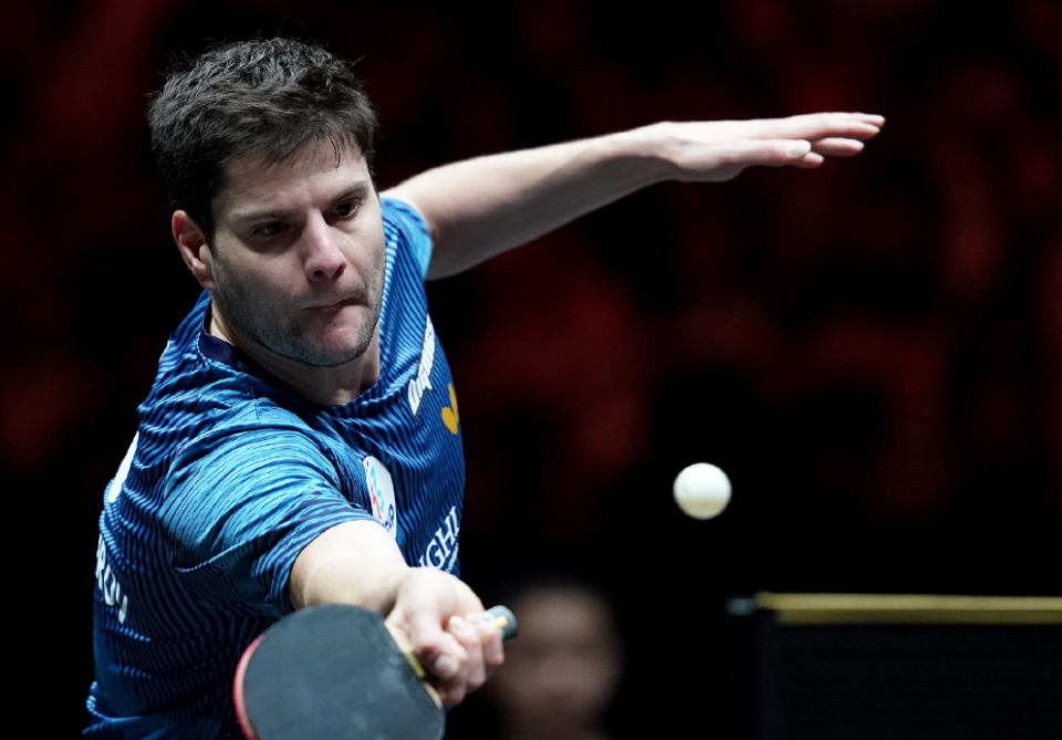 该使他的身 该使他的身